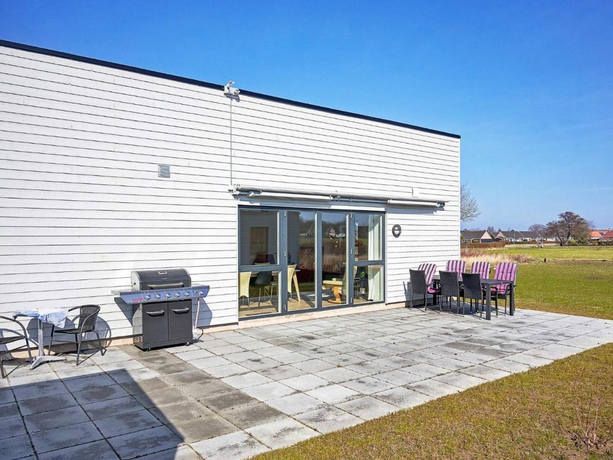 6 Person Holiday Home In Nex Neksø Esterno foto