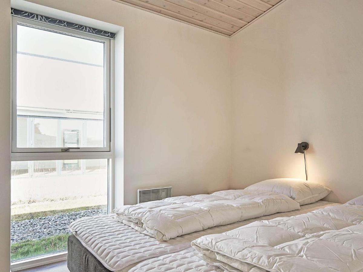 6 Person Holiday Home In Nex Neksø Esterno foto